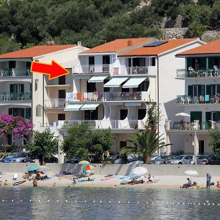 Apartments by the sea Podgora, Makarska - 6713 Bagian luar foto