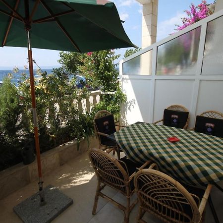 Apartments by the sea Podgora, Makarska - 6713 Bagian luar foto