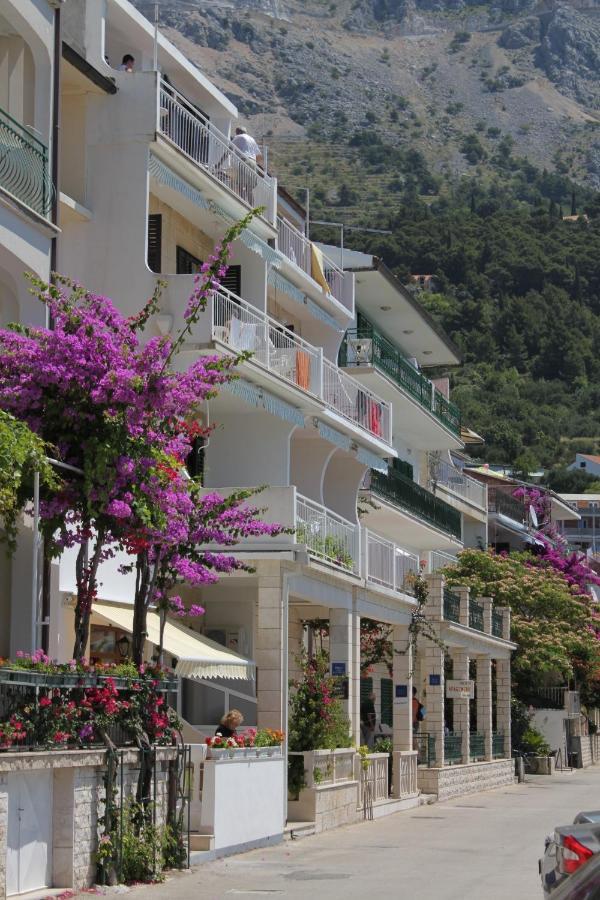 Apartments by the sea Podgora, Makarska - 6713 Bagian luar foto