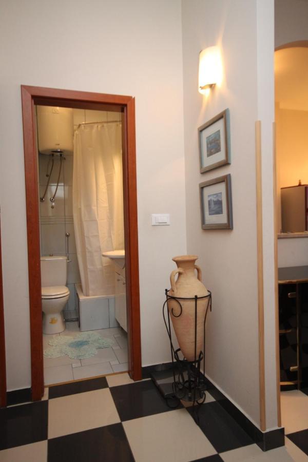 Apartments by the sea Podgora, Makarska - 6713 Bagian luar foto