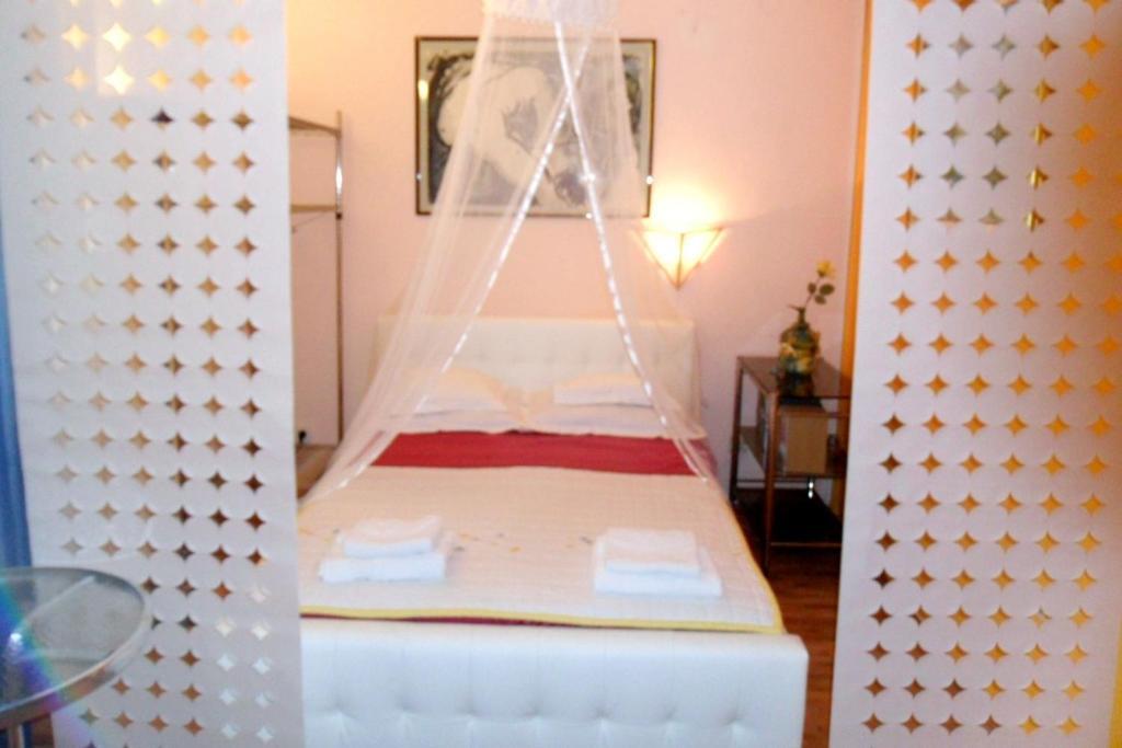 Apartments by the sea Podgora, Makarska - 6713 Bagian luar foto